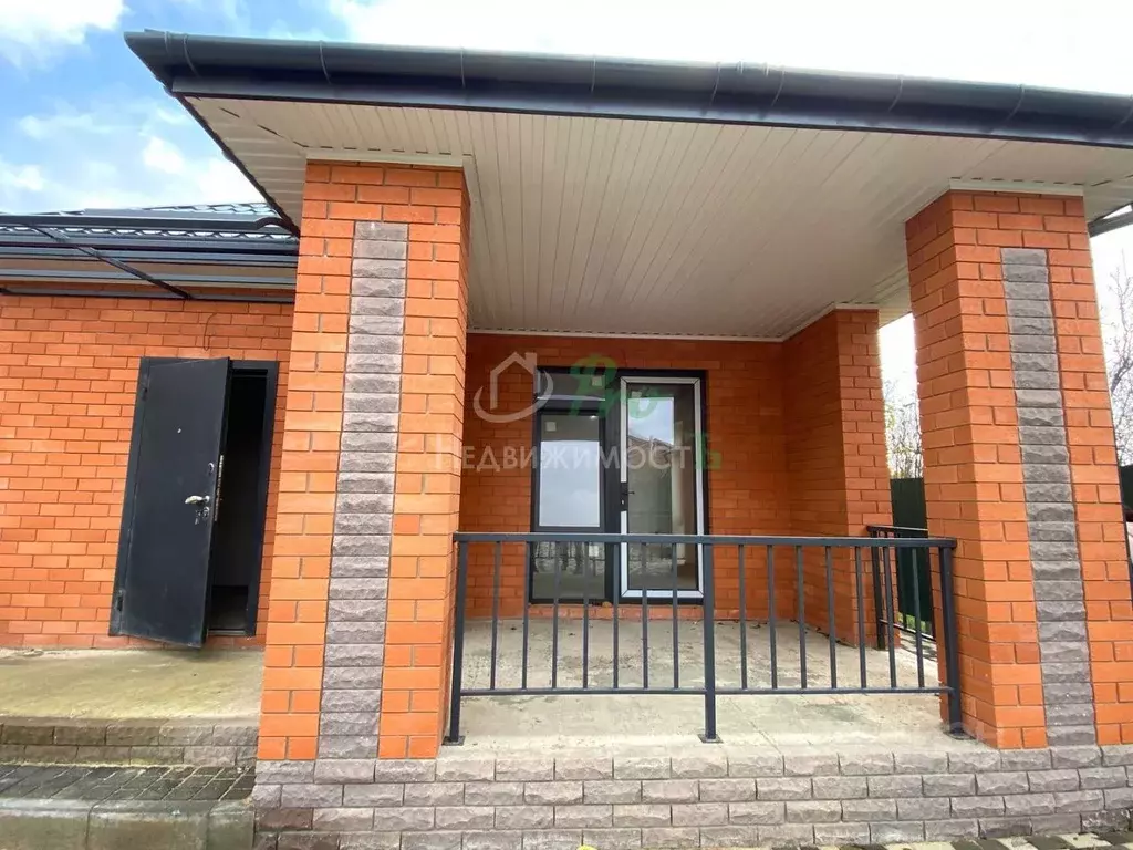 Дом в Краснодарский край, Ейск Каштановая ул. (99 м) - Фото 1