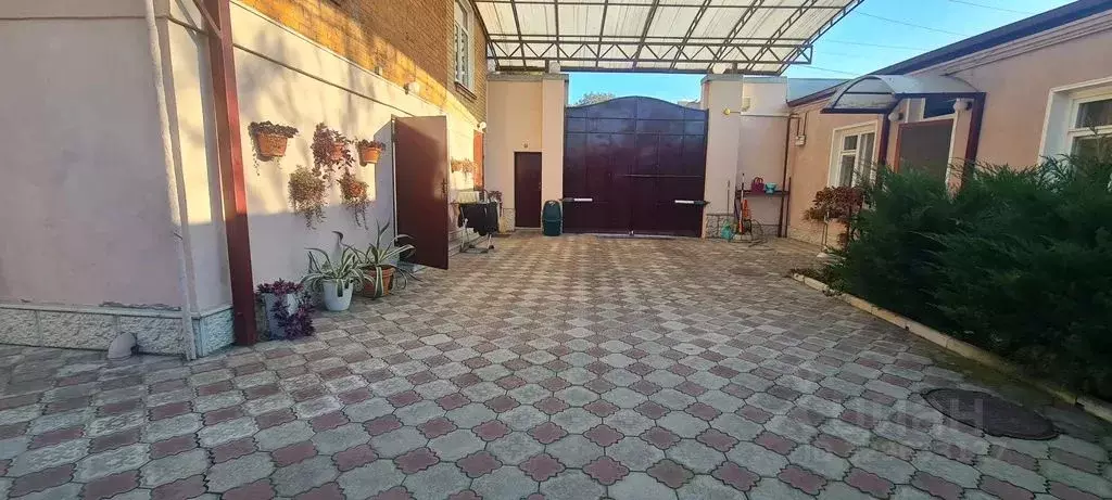 Дом в Северная Осетия, Владикавказ ул. Цаголова, 142 (150 м) - Фото 2