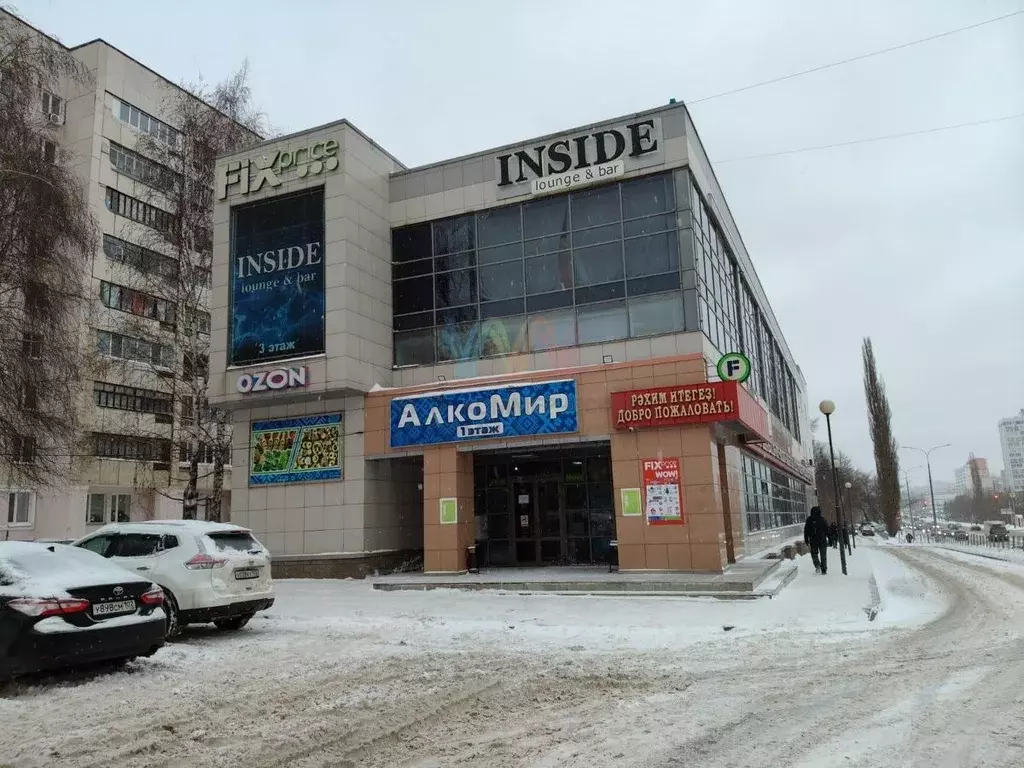 Торговая площадь в Башкортостан, Уфа Комсомольская ул., 25 (432 м) - Фото 0