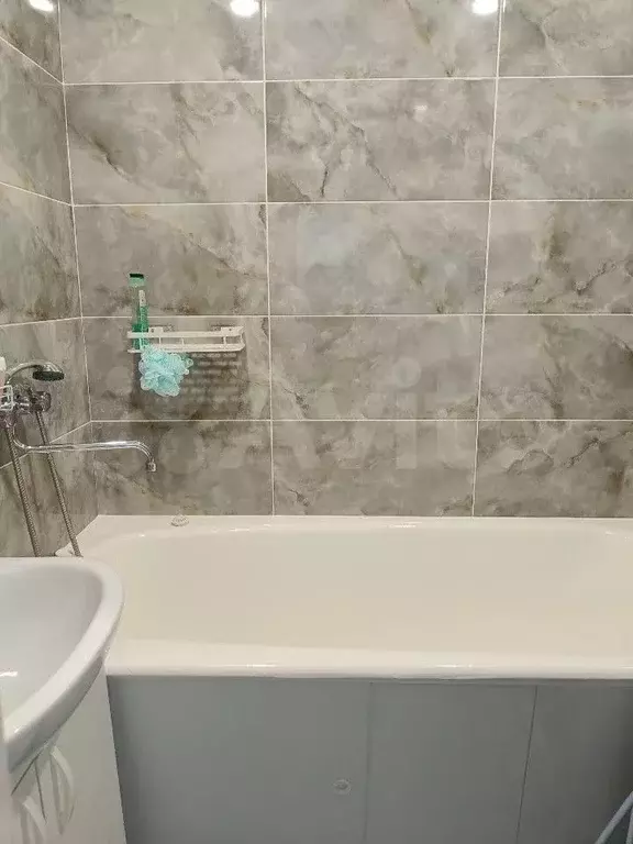 3-к. квартира, 62 м, 3/9 эт. - Фото 1