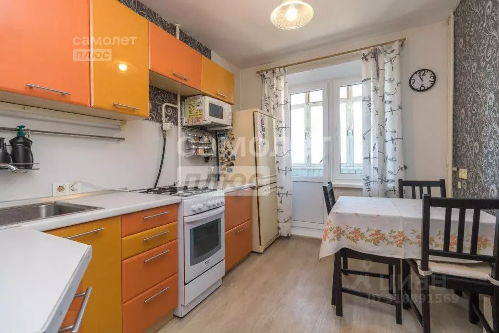 3-к кв. Башкортостан, Уфа Магистральная ул., 27/1 (75.4 м) - Фото 0