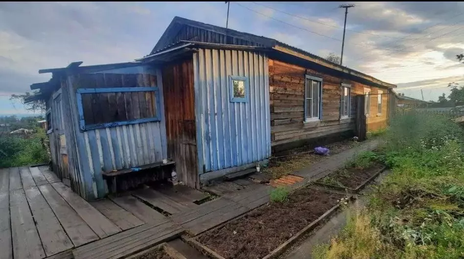 Дом в Иркутская область, Усть-Илимский муниципальный округ, ... - Фото 1