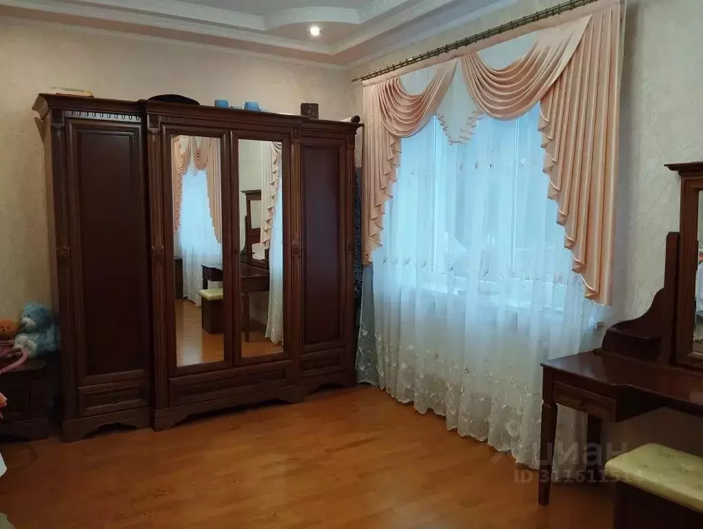 Дом в Калининградская область, Гурьевск пер. Гурьева, 21 (180 м) - Фото 1
