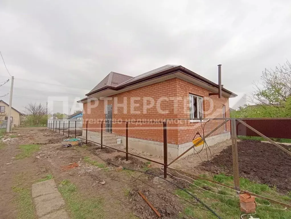 Дом в Краснодарский край, Северский район, Ильское городское ... - Фото 0