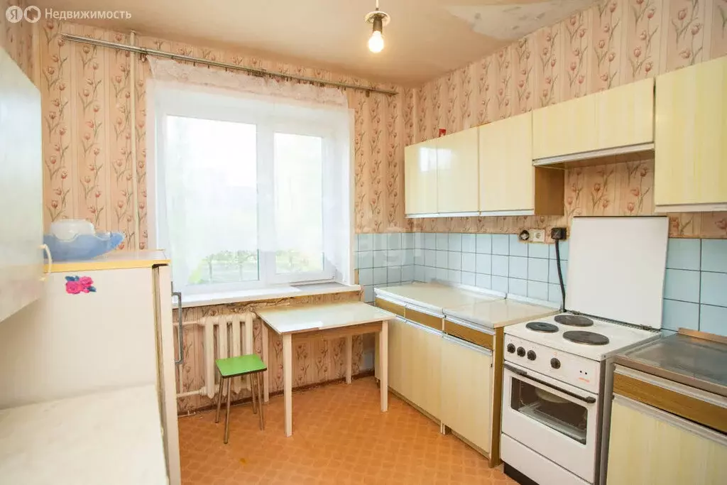 3-комнатная квартира: Ульяновск, проспект Врача Сурова, 1 (62.6 м) - Фото 1