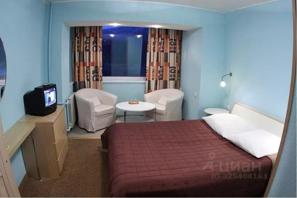 Комната Мурманская область, Кировск Ленинградская ул., 25 (16.0 м) - Фото 1