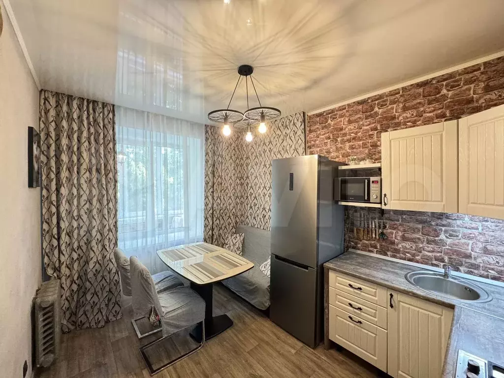 2-к. квартира, 54 м, 4/5 эт. - Фото 1