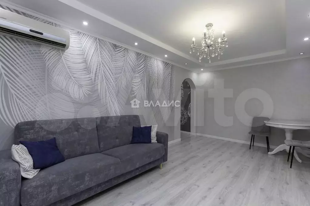 3-к. квартира, 57,3 м, 1/5 эт. - Фото 0