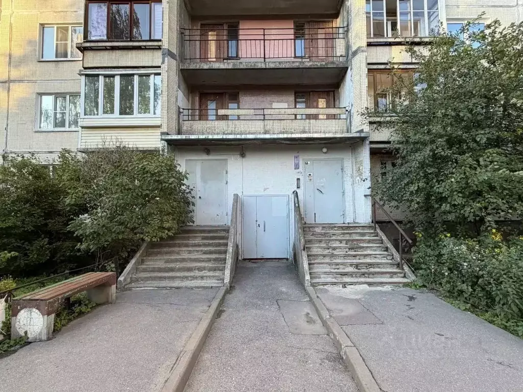 2-к кв. Санкт-Петербург, Санкт-Петербург, Колпино Октябрьская ул., 61 ... - Фото 2
