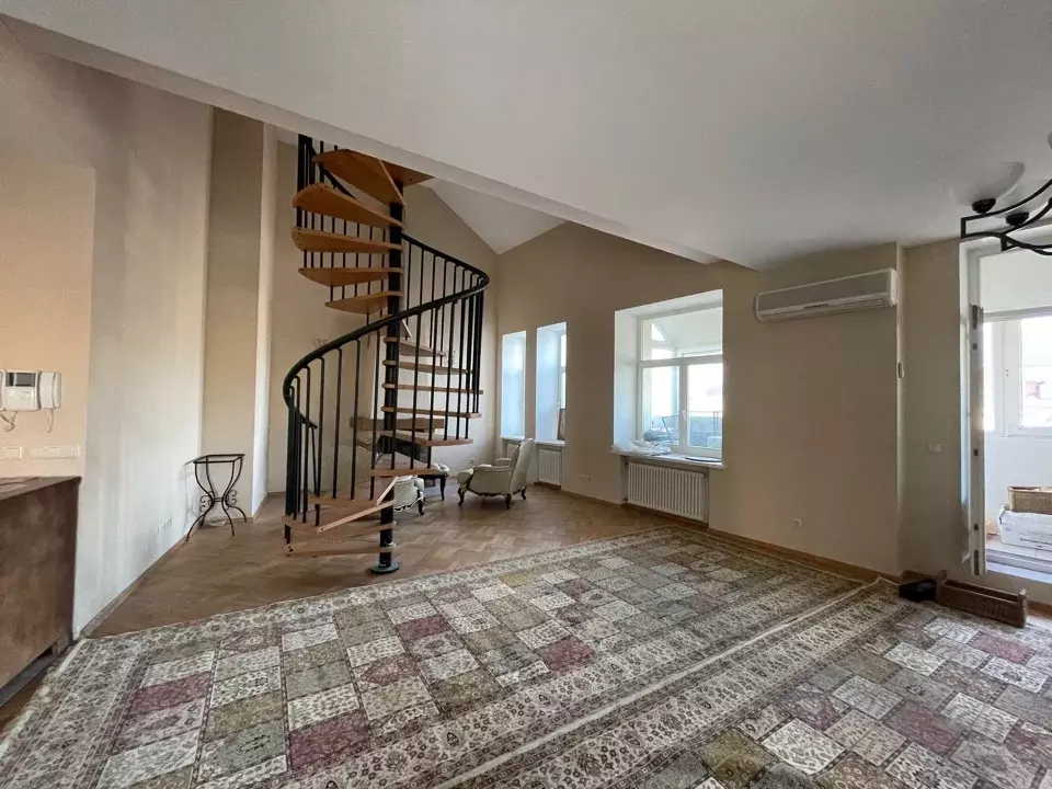 Продается 2-комнатная квартира - Фото 2