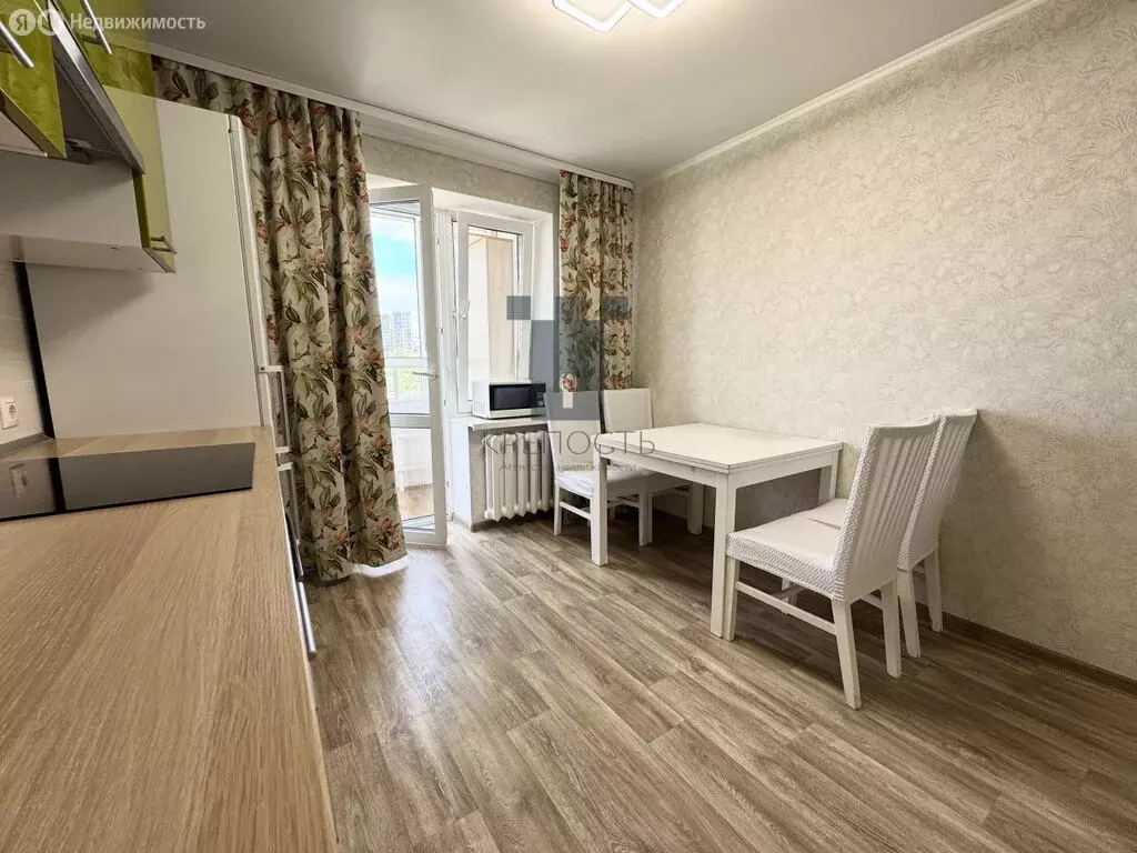 1-комнатная квартира: Уфа, Айская улица, 37 (40.4 м) - Фото 1
