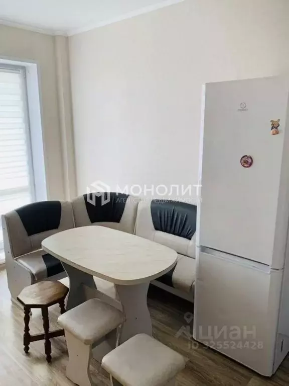 1-к кв. Белгородская область, Старый Оскол ул. Свердлова, 6 (42.0 м) - Фото 2