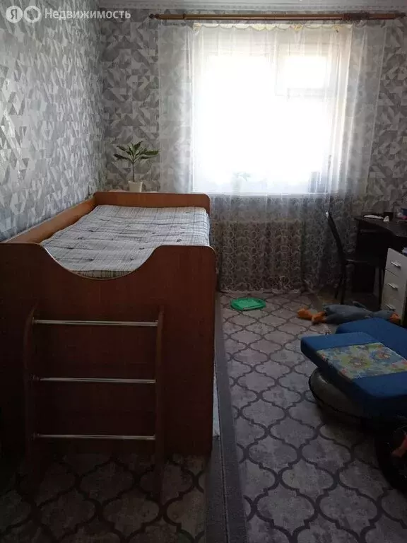 3-комнатная квартира: Жирекен, 24 (65.3 м) - Фото 1