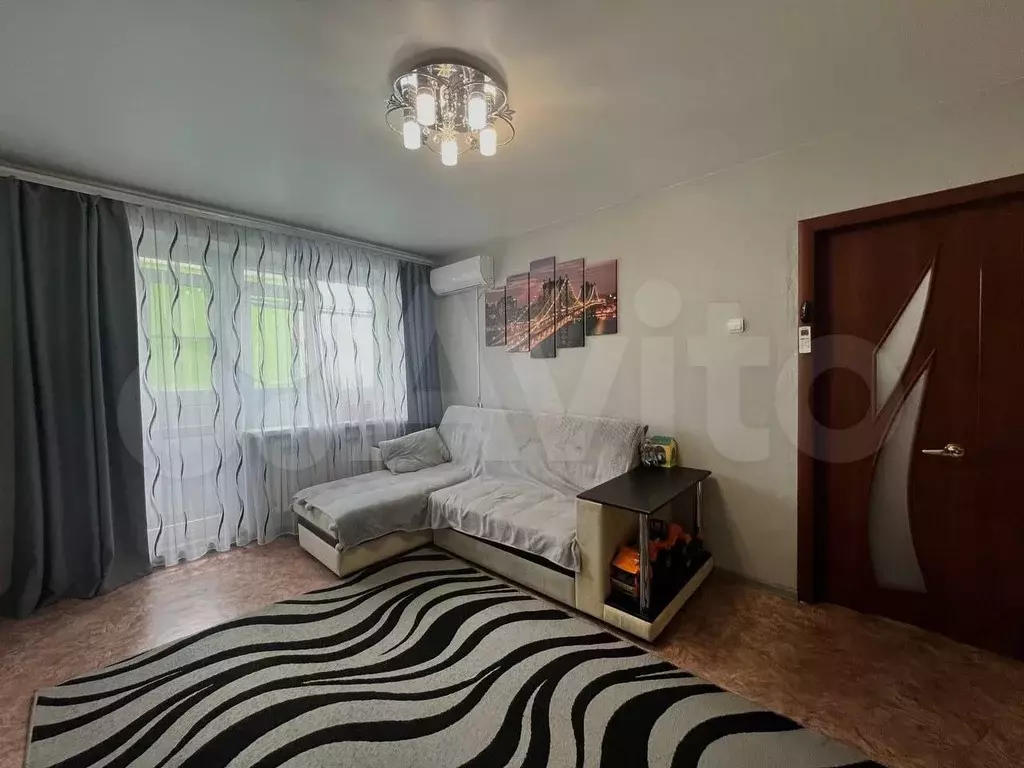 2-к. квартира, 40 м, 9/9 эт. - Фото 0