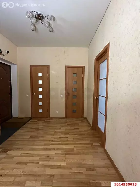 2-комнатная квартира: Краснодар, Минская улица, 122 (65 м) - Фото 0