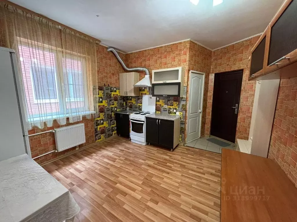 1-к кв. Краснодарский край, Краснодар Дубинка мкр, наб. Адыгейская, 69 ... - Фото 0