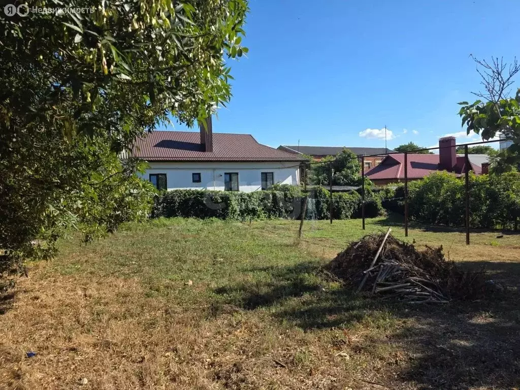 Дом в Темрюк, улица Володарского (227 м) - Фото 2