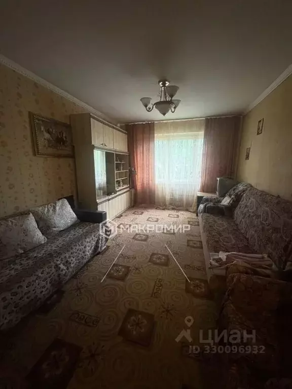 3-к кв. Брянская область, Брянск ул. Медведева, 5 (65.0 м) - Фото 2