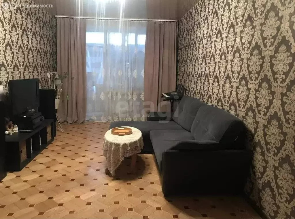 3-комнатная квартира: Якутск, улица Кальвица, 5 (73.3 м) - Фото 0