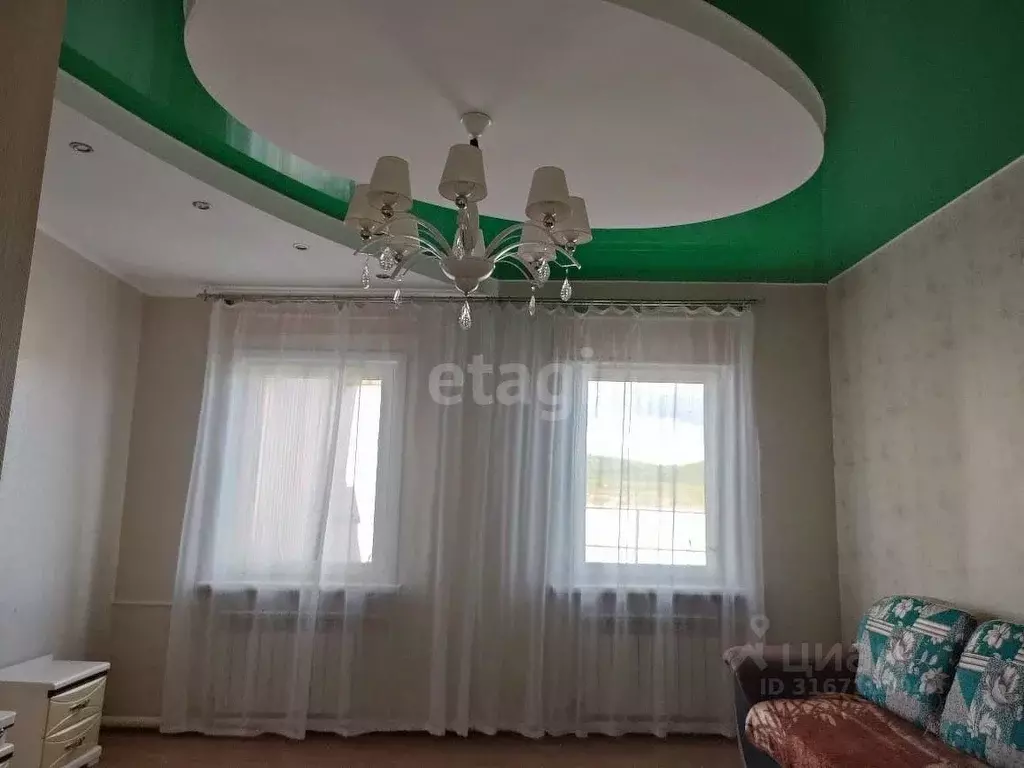 Дом в Забайкальский край, Чернышевский район, Жирекен пгт ул. ... - Фото 0
