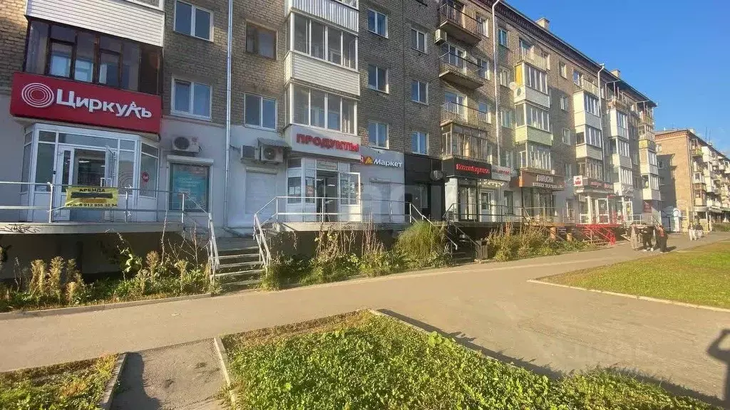 Помещение свободного назначения в Удмуртия, Ижевск Красногеройская ... - Фото 2