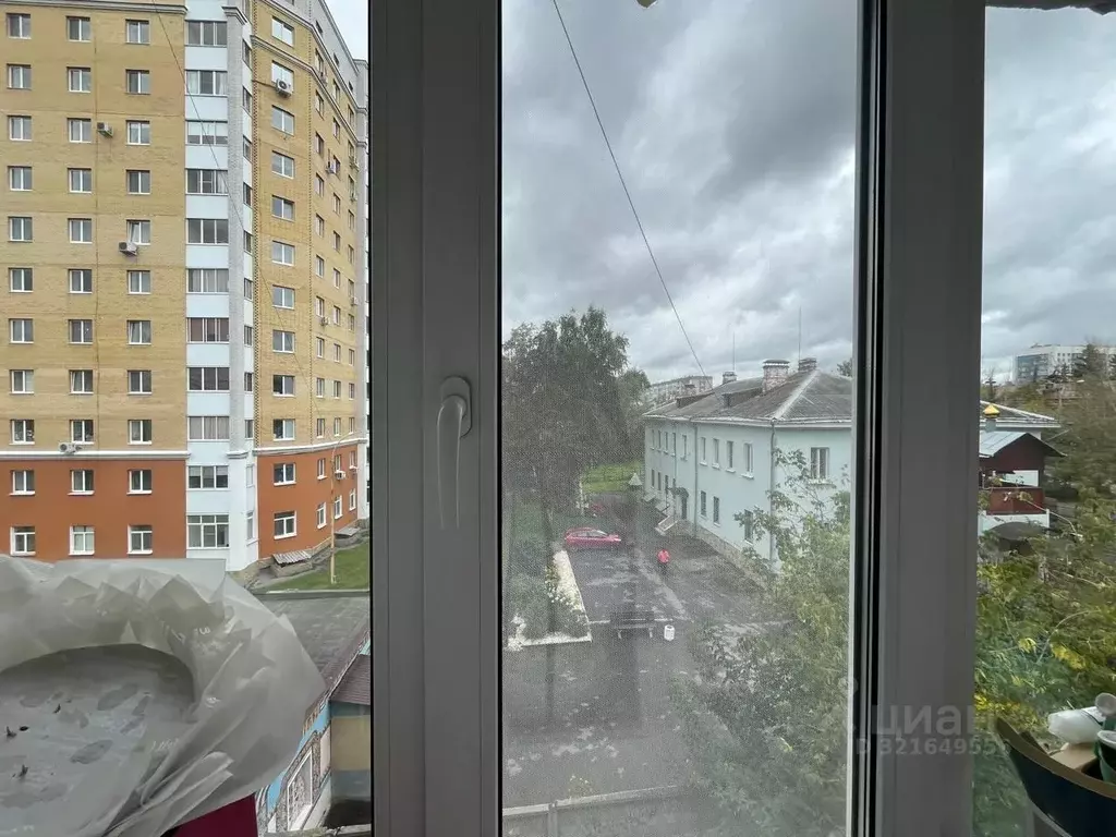 Комната Свердловская область, Екатеринбург ул. Черняховского, 31 (12.1 ... - Фото 1