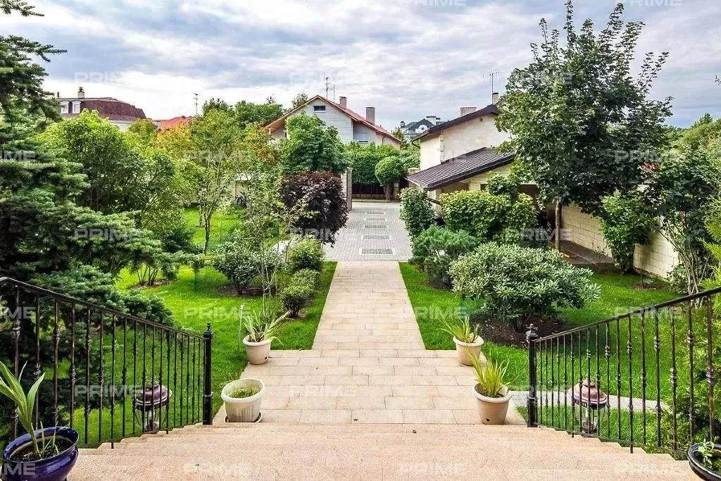 Коттедж в Московская область, Одинцовский городской округ, с. Усово, ... - Фото 2