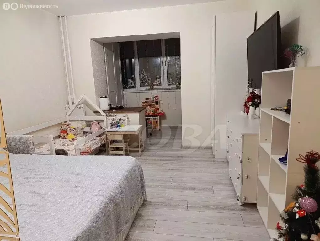 Квартира-студия: Тюмень, Интернациональная улица, 199к1 (33.6 м) - Фото 1