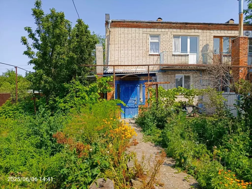 Таунхаус в Краснодарский край, Кореновский район, пос. Новоберезанский ... - Фото 1