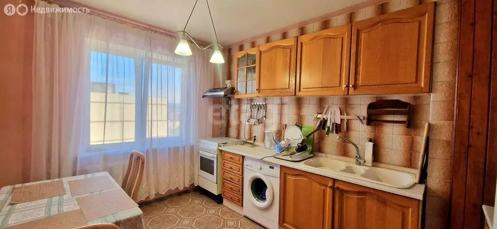 3-комнатная квартира: Новороссийск, улица Куникова, 11 (65.5 м) - Фото 0