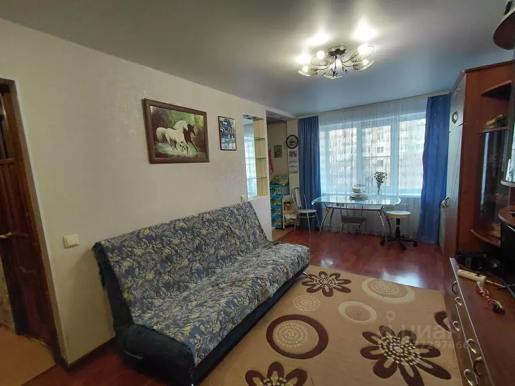 3-к кв. Астраханская область, Астрахань ул. Ахшарумова, 4 (59.9 м) - Фото 2