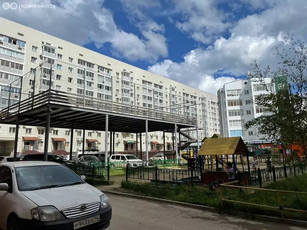 2-комнатная квартира: Хатассы, улица Каландарашвили, 7 (75 м) - Фото 1