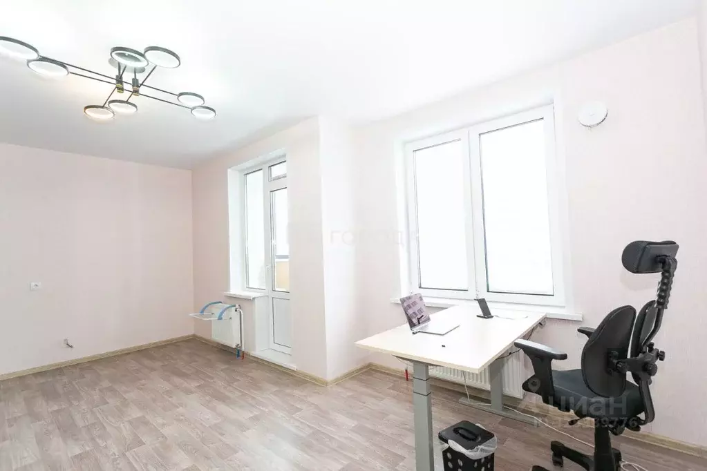 Студия Новосибирская область, Новосибирск ул. Бородина, 56 (30.6 м) - Фото 1