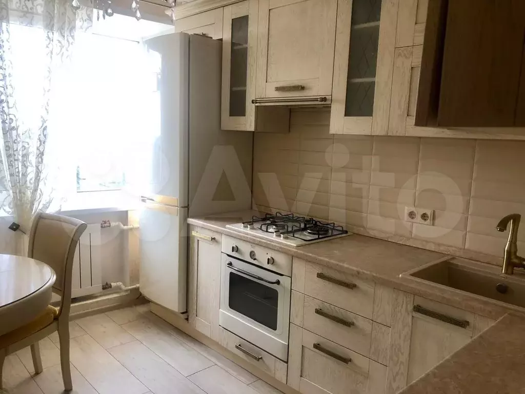 3-к. квартира, 70 м, 7/9 эт. - Фото 0