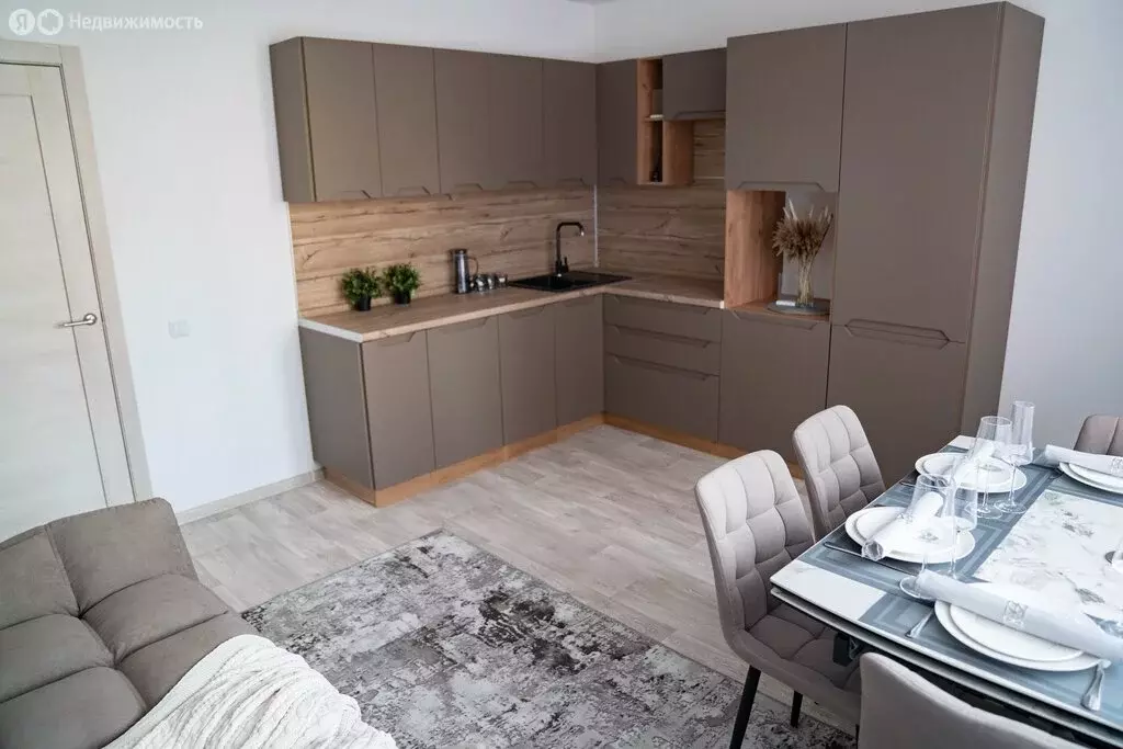 Квартира-студия: Южноуральск, улица Сергея Буландо, 8 (23.8 м) - Фото 1