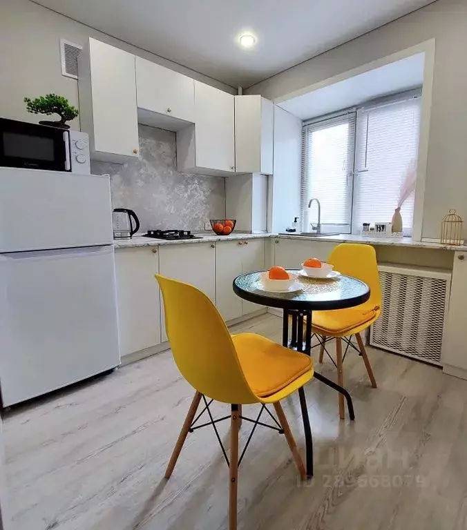 1-к кв. Татарстан, Зеленодольск ул. Карла Маркса, 49 (33.0 м) - Фото 1