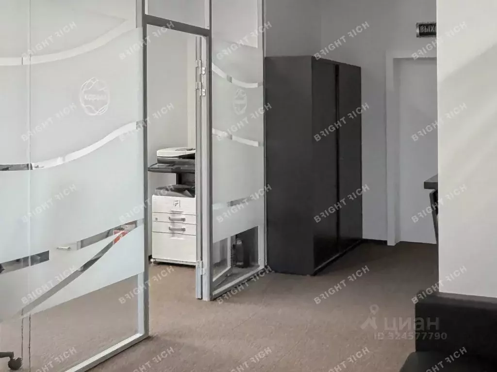 Офис в Москва Поклонная ул., 3к1 (174 м) - Фото 0