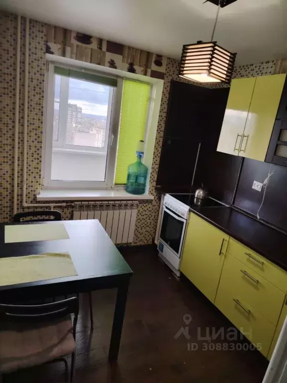 2-к кв. Ростовская область, Батайск ул. Северный Массив, 10 (66.0 м) - Фото 1