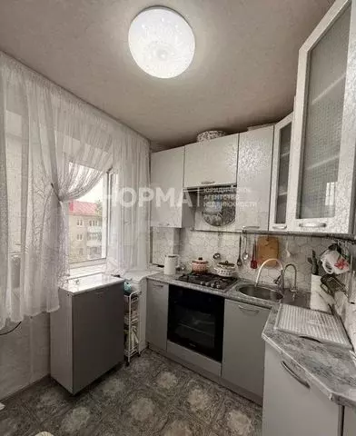 4-к. квартира, 62,1 м, 5/5 эт. - Фото 0