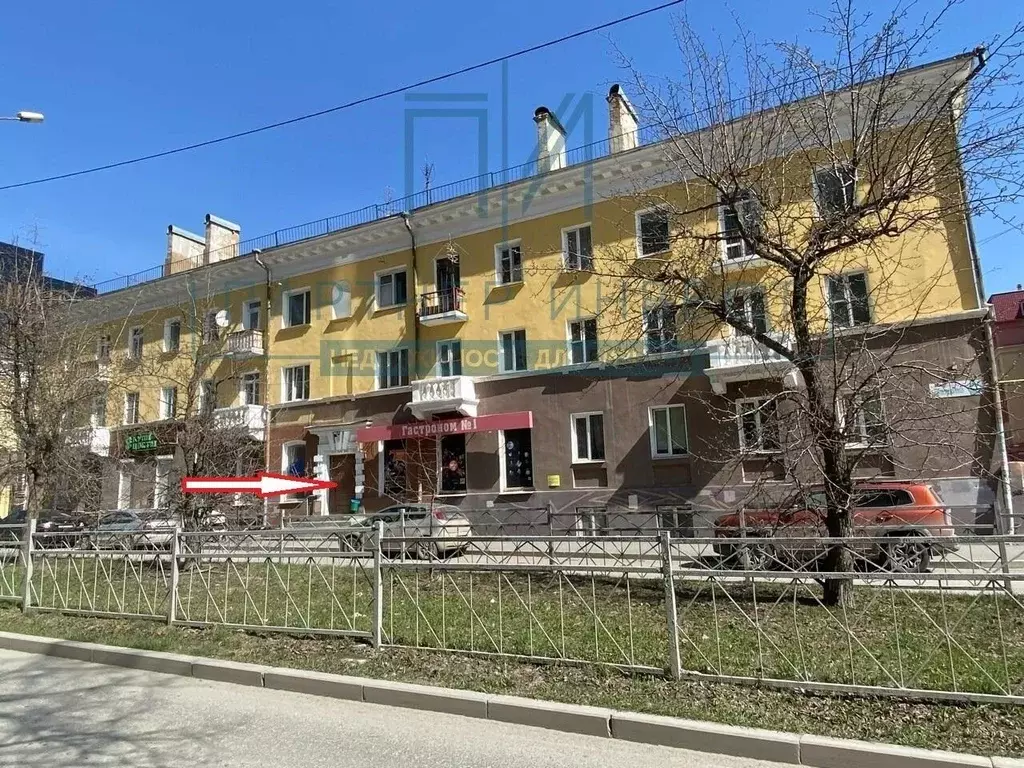 Торговая площадь в Свердловская область, Екатеринбург ул. Бажова, 45 ... - Фото 1