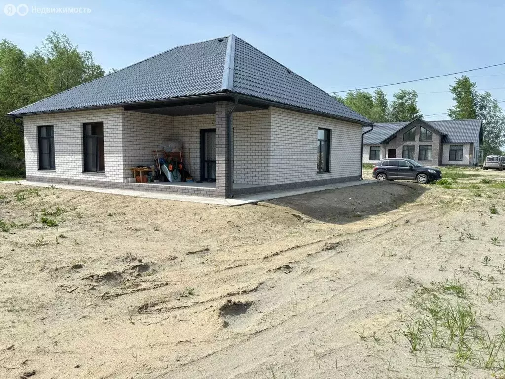 Дом в село Санниково, улица Лесникова (117.6 м) - Фото 1
