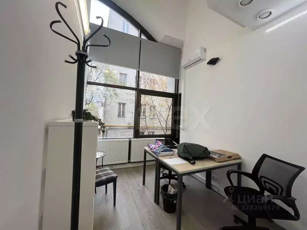 Офис в Москва Покровский бул., 4/17С4Б (260 м) - Фото 1