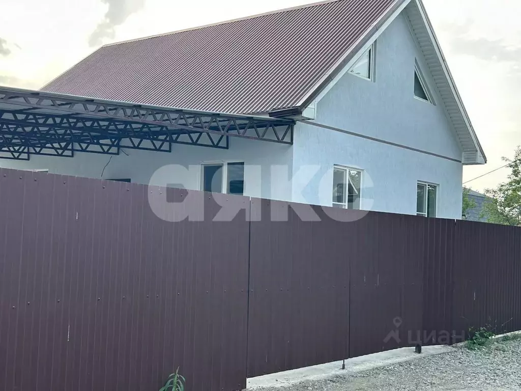 Дом в Адыгея, Майкоп пл. Ленина (90 м) - Фото 1