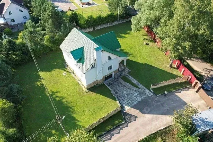 Дом в Калужская область, Жуковский муниципальный округ, Чубарово ... - Фото 2