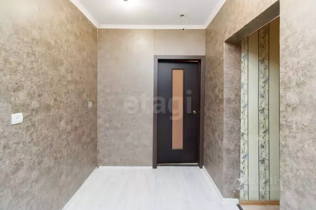 Комната Тюменская область, Тюмень ул. Станционная, 18 (39.6 м) - Фото 1