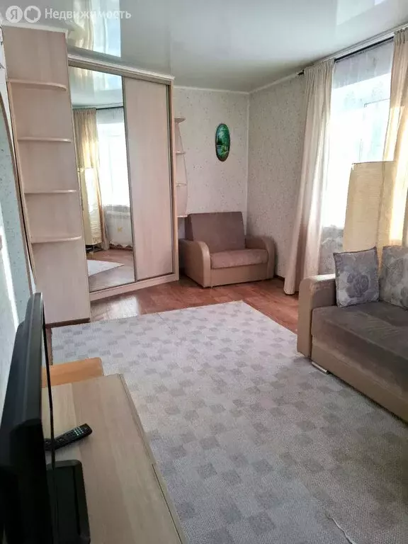 1-комнатная квартира: Омск, улица Авиагородок, 8 (30 м) - Фото 1