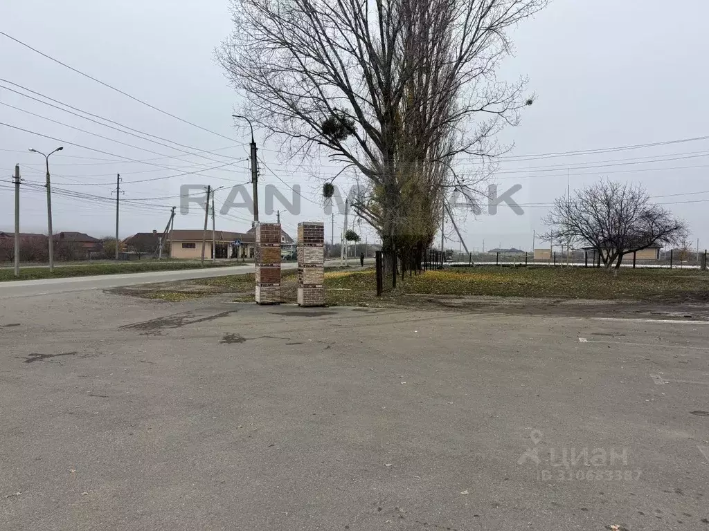 Участок в Адыгея, Майкоп городской округ, Гавердовский хут. ул. ... - Фото 0