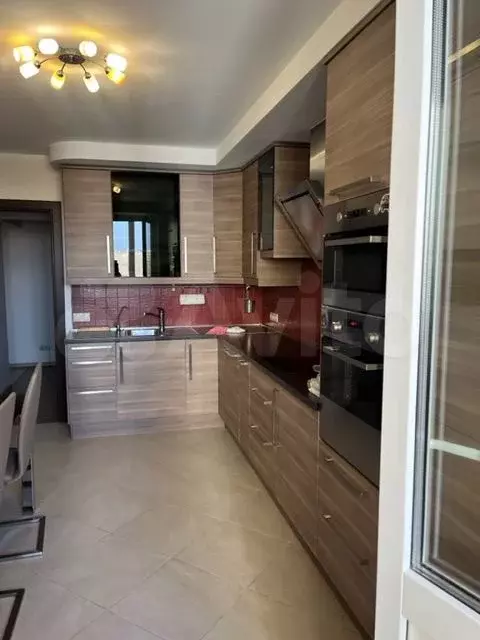 2-к. квартира, 63,5 м, 8/8 эт. - Фото 1