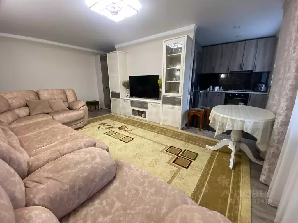 2-к кв. Белгородская область, Белгород ул. Кутузова, 1 (54.1 м) - Фото 1