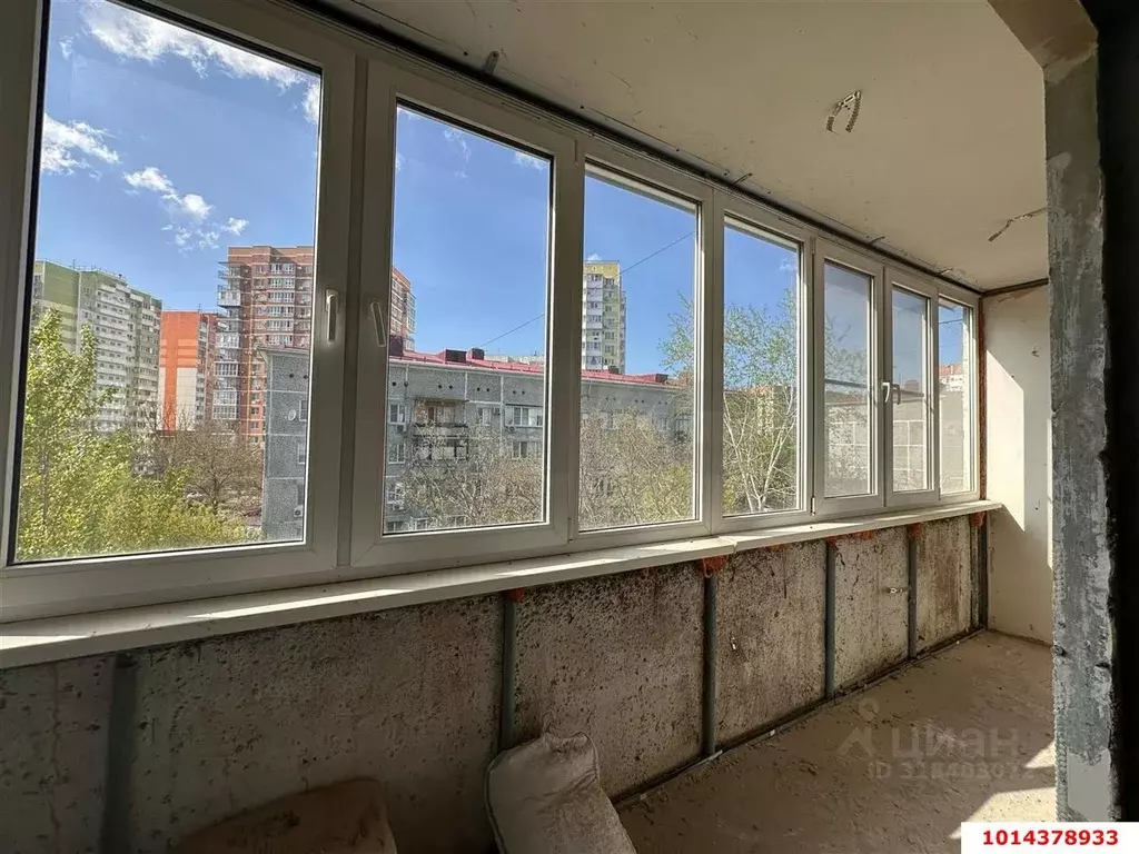 3-к кв. Краснодарский край, Краснодар ул. Имени Калинина (68.0 м) - Фото 1